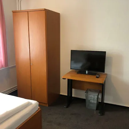 Hotel Mivano *